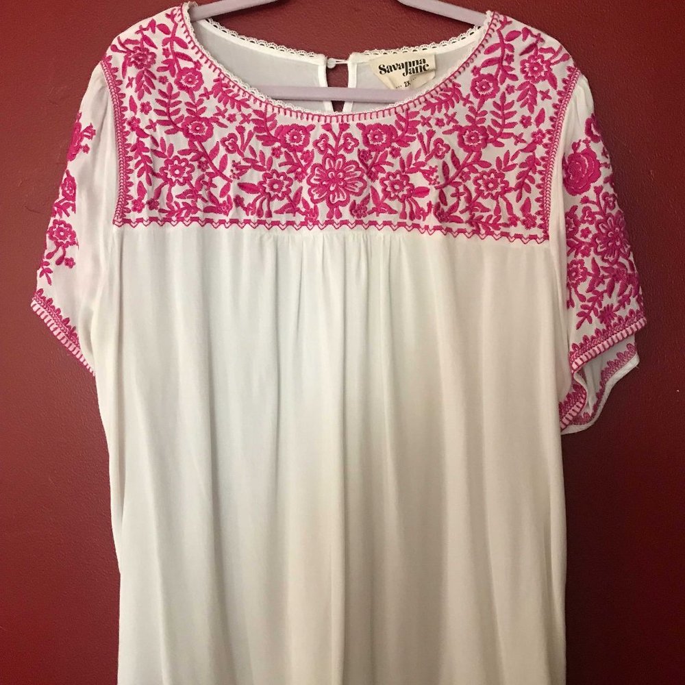 Savannah Jane, 2X, Pink Embroidered White Mexican Top